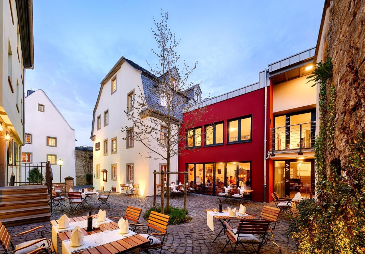 Romantik Hotel Meisenheimer Hof Экстерьер фото