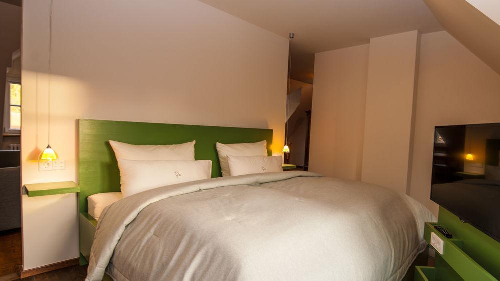 Romantik Hotel Meisenheimer Hof Экстерьер фото