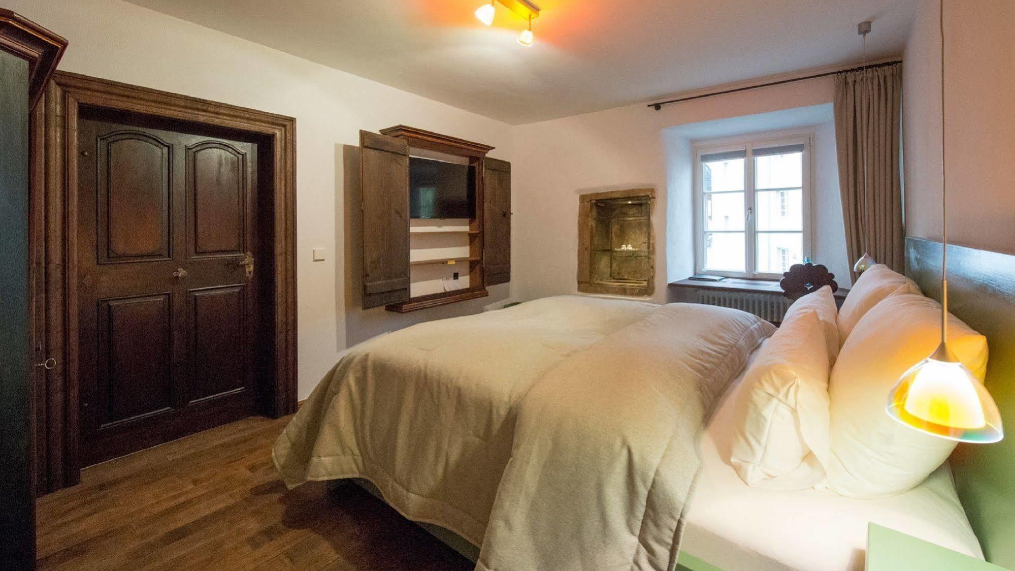 Romantik Hotel Meisenheimer Hof Экстерьер фото
