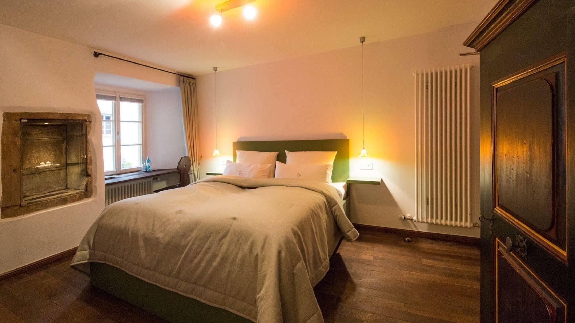 Romantik Hotel Meisenheimer Hof Экстерьер фото