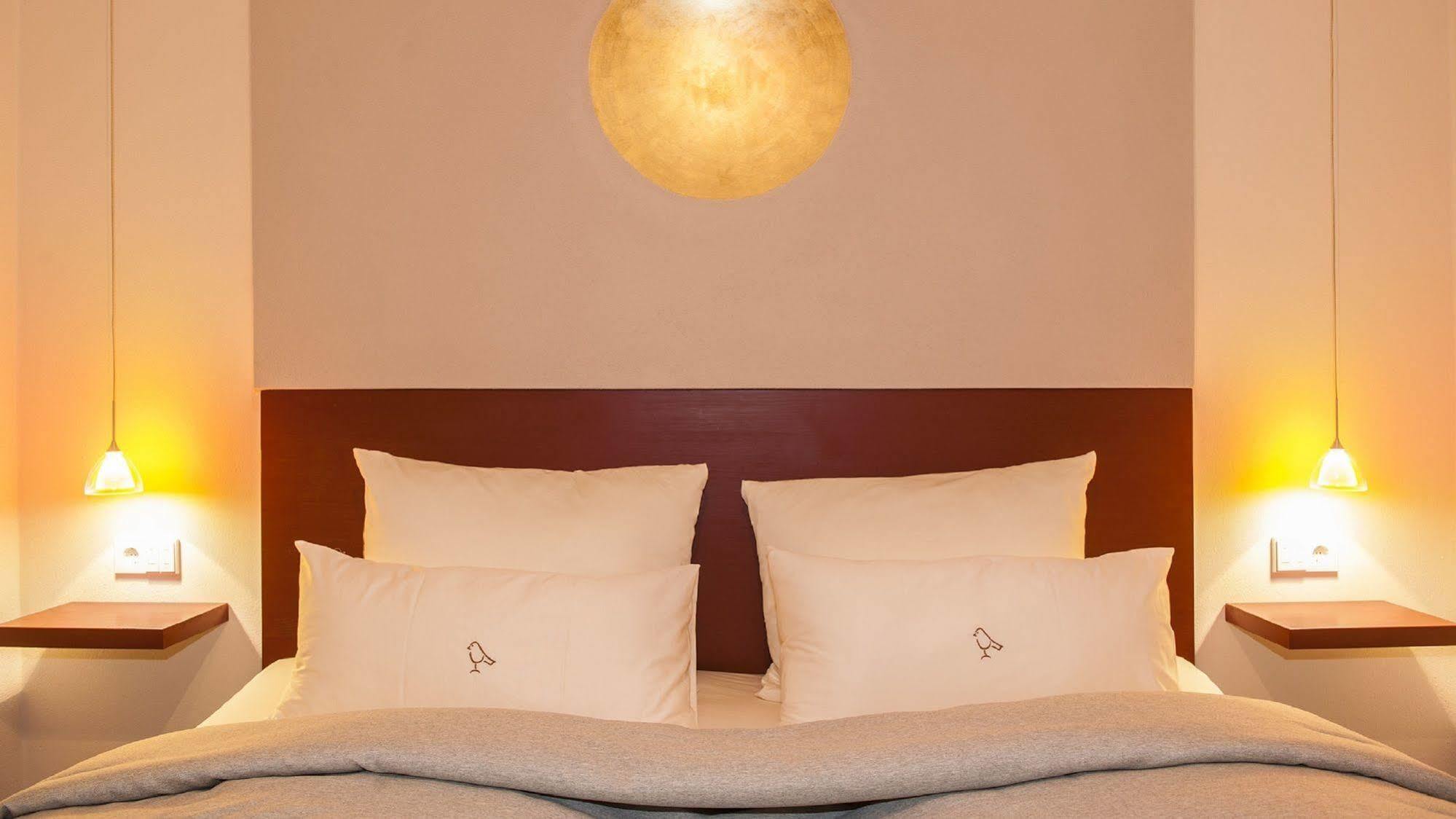 Romantik Hotel Meisenheimer Hof Экстерьер фото