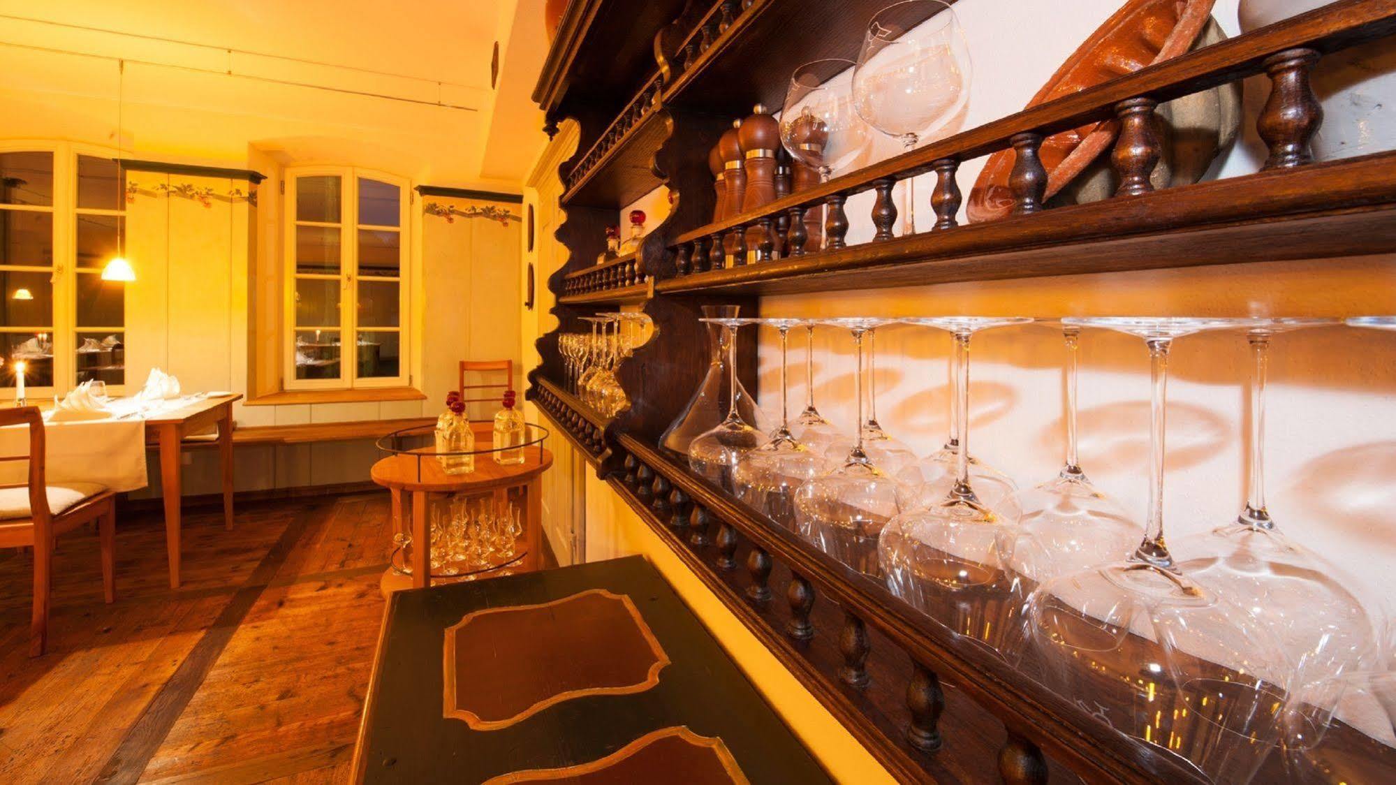 Romantik Hotel Meisenheimer Hof Экстерьер фото